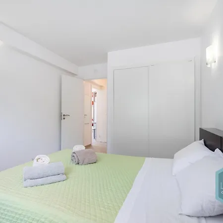 Urbisol Dream Lodging Apartment *